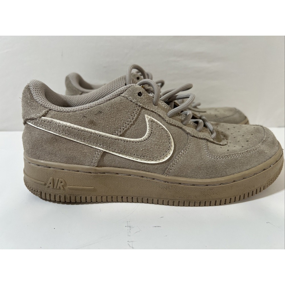 Nike Air Force 1 Gray Suede Low Top Youth Size 5Y  2018 Retro